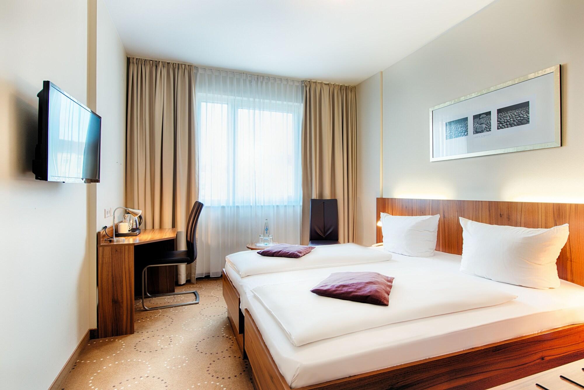 B&B Hotel Berlin City-Ost Luaran gambar