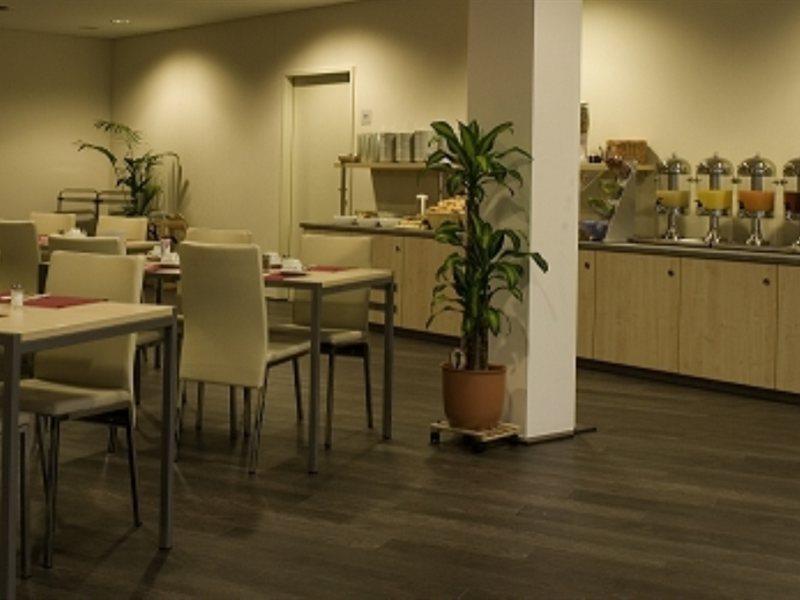 B&B Hotel Berlin City-Ost Luaran gambar